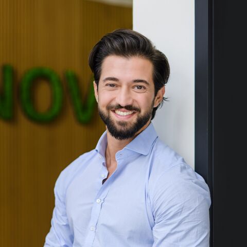 NOVIA Team Düsseldorf: NOVIA Consulting - Gökhan Ulupinar Portrait